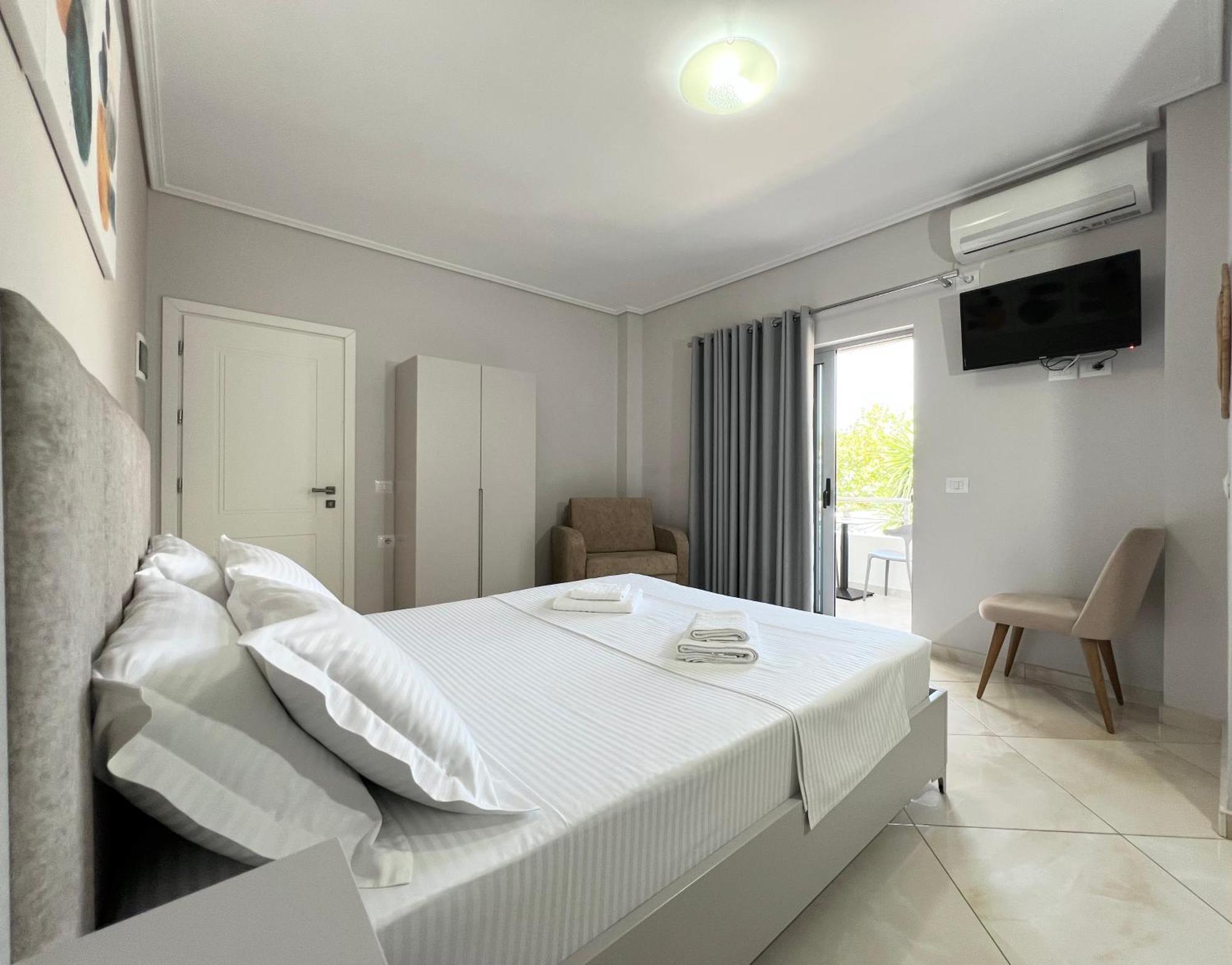 Prestige Home Ksamil Exteriör bild